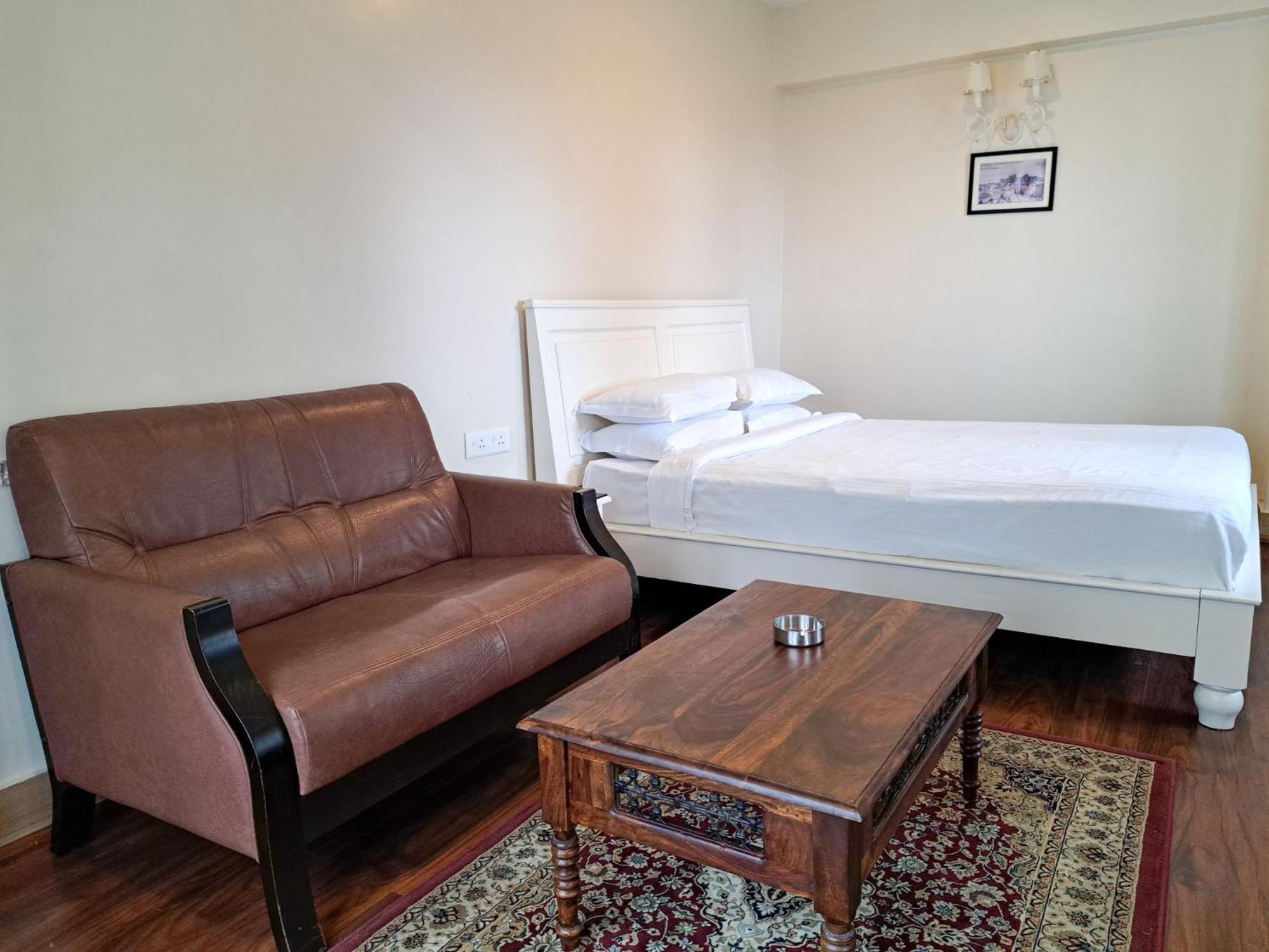 The Heritage Club - Tripura Castle Hotel And Spa Shillong Zewnętrze zdjęcie